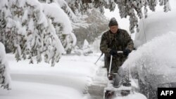 В США шесть человек погибли во время снежной бури