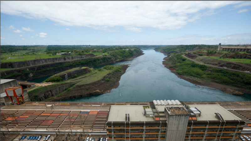 South American Dam Lacks Water