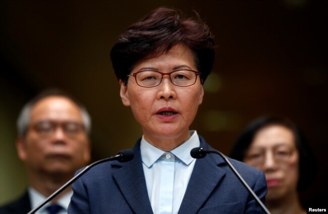 香港特首林郑月娥2019年7月22日在香港举行记者会。