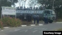 Police were called to restore order at the University of Zimbabwe after the vice chancellor and other staff members fled following student protests.