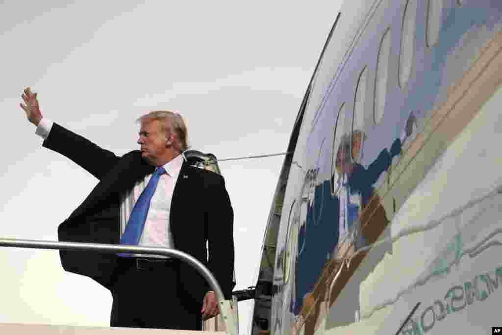 پرزیدنت ترامپ در حال ترک فیلیپین و بازگشت به آمریکا پس از بازدید دوازده روزه اش از پنج کشور آسیایی
