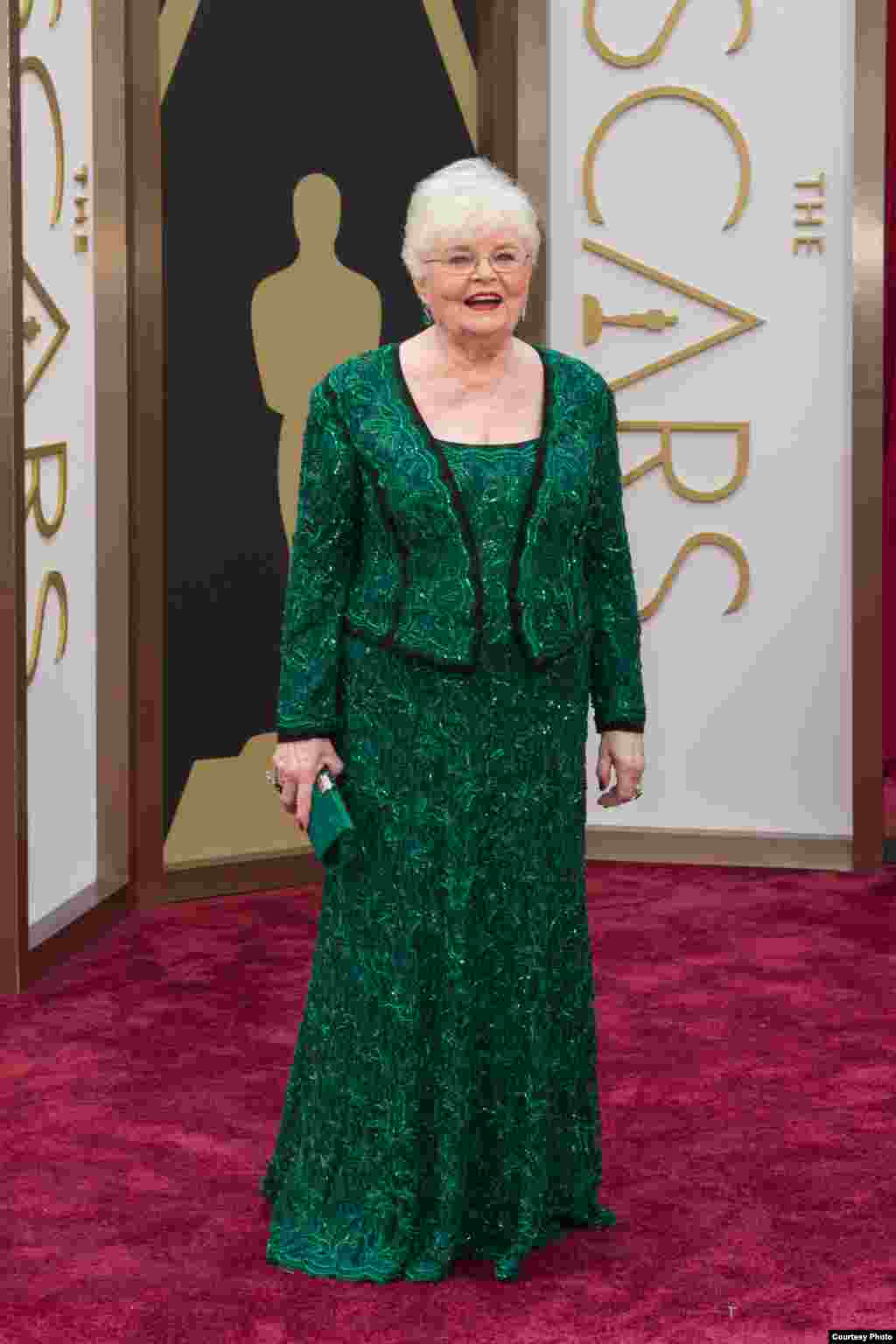 Jane Squibb arrives for the live ABC Telecast of The 86th Oscars® at the Dolby® Theatre on March 2, 2014 in Hollywood, CA. (Photo courtesy AMPAS)
