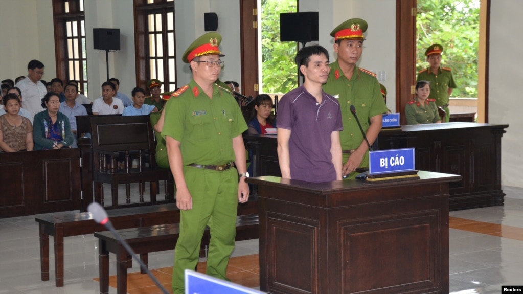 Facebooker Nguyễn Ngọc Ánh tại phiên tòa ngày 6/6/2019 ở tỉnh Bến Tre.