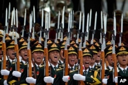 在北京欢迎比利时国王菲利普的中国仪仗队 （2015年6月23日）