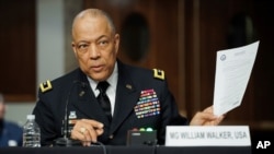 Thiếu tướng William Walker, Chỉ huy trưởng Vệ binh Quốc gia Washington D.C., ngày 2/3 điều trần tại Thượng viện về vụ tấn công Điện Capitol ngày 6/1/2021. 