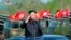 朝鲜领导人金正恩在阅兵式上。