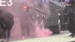 Գերմանիայի ոստիկանության եւ Մերկելի ներկայացրած կորոնավիրուսային ծրագրերից զայրացած ցուցարարների միջև բախումներ են տեղի ունեցել