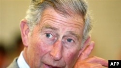 Presidenti amerikan Barak Obama pret princin Çarls të Britanisë