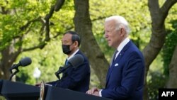 조 바이든 미국 대통령과 스가 요시히데 일본 총리가 16일 워싱턴 백악관에서 정상회담에 이어 공동기자회견을 했다.