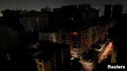 Vista general de un barrio durante un apagón en Caracas, Venezuela, 8 de marzo de 2019.