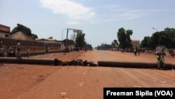 A Bangui, les rues sont vides, le 24 octobre 2016. (VOA/Freeman Sipila)