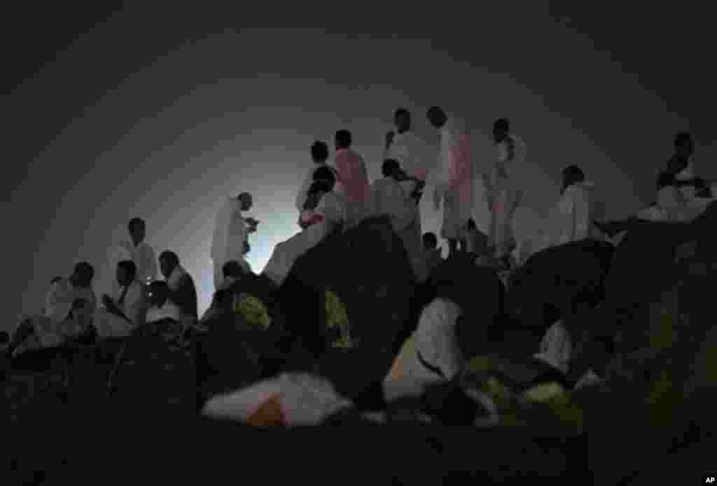 Xujeyda oo ku sugan Banka Carafa