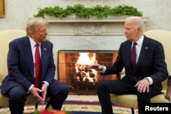 El presidente de Estados Unidos, Joe Biden, se reúne con el presidente electo Donald Trump en la Oficina Oval de la Casa Blanca en Washington, Estados Unidos, el 13 de noviembre de 2024.