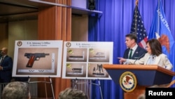 کولن توماس الن، ۳۱ ساله باشنده ایالت کالیفورنیا، علاوه بر اتهام اصلی ترور، به ارتکاب دو فقره جرم از جمله استفاده از سلاح در جریان خشونت و انتقال اسلحه و مهمات از یک ایالت به ایالت دیگر نیز متهم شده است . 