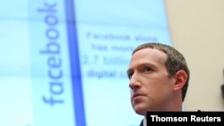 Archivo. El director ejecutivo de Facebook, Mark Zuckerberg, testifica en el comité financiero del congreso en Washington.