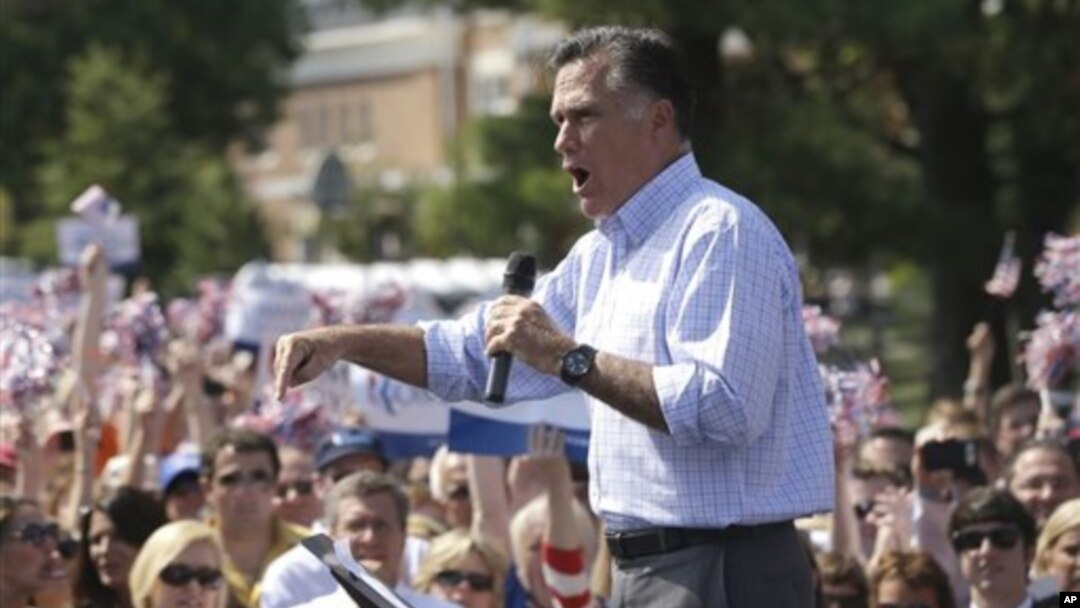 Kandidat presiden Partai Republik, Mitt Romney, berkampanye di Fairfax, Virginia. (Foto: AP)