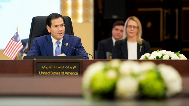 روبیو در بحرین از جمهوری اسلامی خواست به جای صدور ایدئولوژی، برای تبدیل به یک «دولت-ملت» تلاش کند