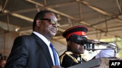 Newly elected Malawian President Arthur Peter Mutharika delivers a speech during his official inauguration as Malawi's new President, at the Kamuzu stadium in Blantyre on June 2, 2014. 