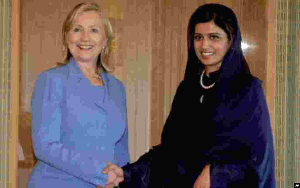 حنا رباني کهر د پاکستان د بهرنیو چارو نوی وزيره په عکسونو کې