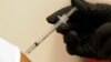 تطبیق واکسین کووید۱۹ به کارمندان حکومت امریکا اجباری می‌شود - منبع