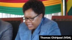 Amai Joice Mujuru, mutungamiri webato reNPP, uye vachamirira mubatanidzwa wePeople's Rainbow Coalition musarudzo