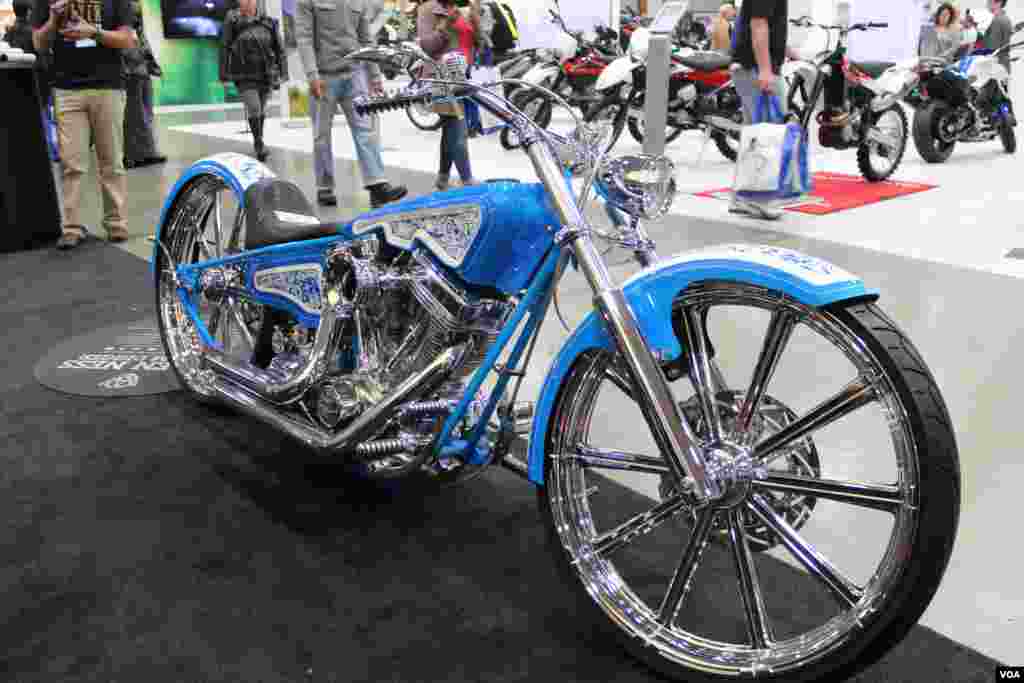 موتورهای سفارشی یا custom made