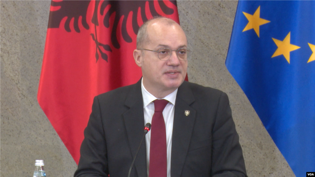Hasani: Tirana synon të hapë në vitin 2025 gjithë grup-kapitujt e negociatave me BE-në