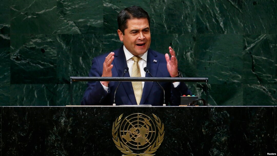 "Nuestro territorio es hoy uno de los principales campos de batalla de una guerra que no es nuestra. Una guerra que no iniciamos, cuyas estrategias se deciden fuera de Honduras", dijo Hernández.