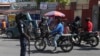 Policías haitiana y keniana tratan de expulsar a pandillas de zona de la capital de Haití