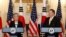 Министр иностранных дел Южной Кореи Кан Гён Хва и госсекретарь США Майк Помпео