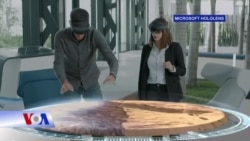 Kính HoloLens giúp trải nghiệm thực tế ảo nơi công sở