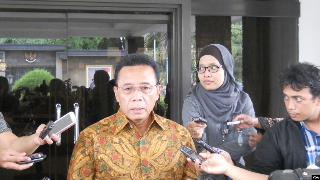 Menteri Koordinator bidang Politik Hukum dan Keamanan Djoko Suyanto di Jakarta, Selasa (15/4), menjelaskan Pihak keluarga korban pembunuhan oleh Satinah di Arab Saudi, sepakati uang diyat 7 juta riyal yang dibayarkan Pemerintah Indonesia, untuk menebus pe