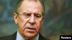 Menteri Luar Negeri Rusia Sergei Lavrov dalam konferensi pers dengan Menteri Luar Negeri Arab Saudi (21/11).