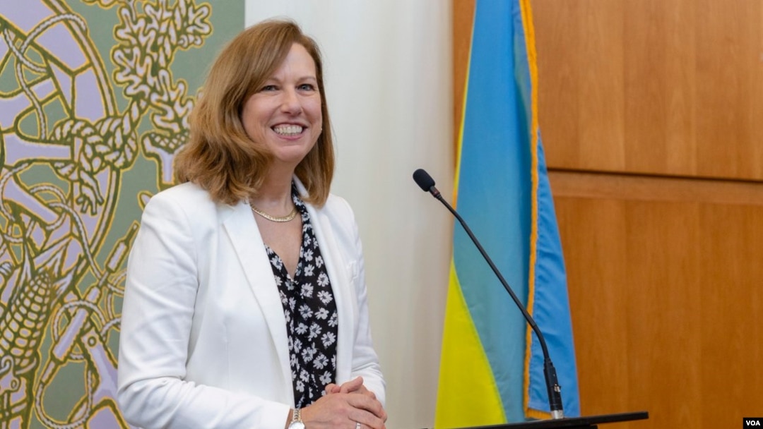 Kristina Kvien, kuasa usaha sementara AS di Kyiv, Ukraina