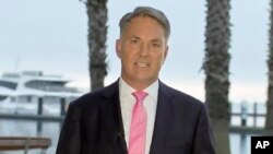 অস্ট্রেলিয়ার উপ-প্রধানমন্ত্রী রিচার্ড মার্লেস সোমবার অস্ট্রেলিয়ার জিলংয়ে ভাষণ দিচ্ছেন। (২৮ আগস্ট, ২০২৩)