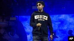 FILE - 21 Savage performs at the Voodoo Music Experience in City Park in New Orleans. Authorities in Atlanta say Grammy-nominated rapper 21 Savage is in federal immigration custody. U.S. Immigration and Customs, Oct. 28, 2018.