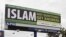 Một bảng quảng cáo cung cấp thông tin về Hồi giáo trên một con đường chính ở phía tây Sydney, Australia