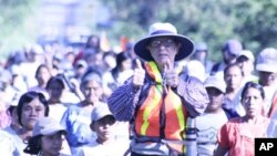 Bob Hentzen, 74, during his Walk2gether journey to raise awareness of poverty and develop solutions to eliminate it.