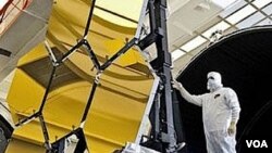 El telescopio estará equipado con tres cámaras infrarrojas, más sensibles que nunca, y un espejo primario formado por 18 segmentos hexagonales.