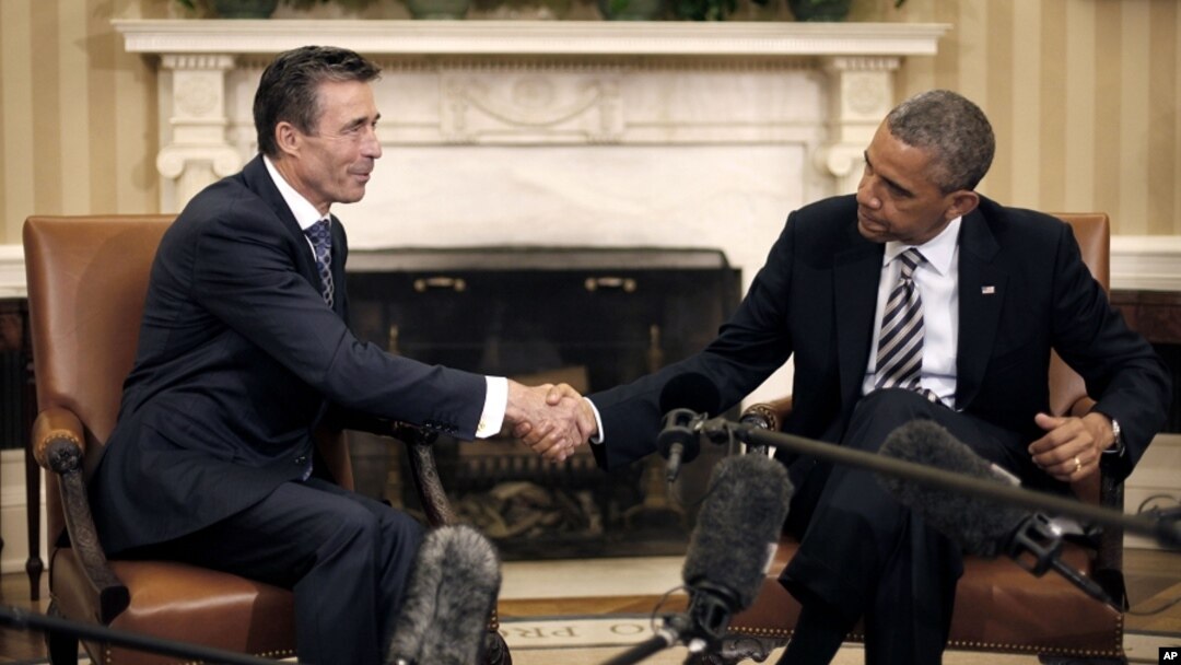 Prezident Obama va NATO Bosh kotibi Anders Fog Rasmussen Oq uyda, Vashington, 31-may, 2013-yil