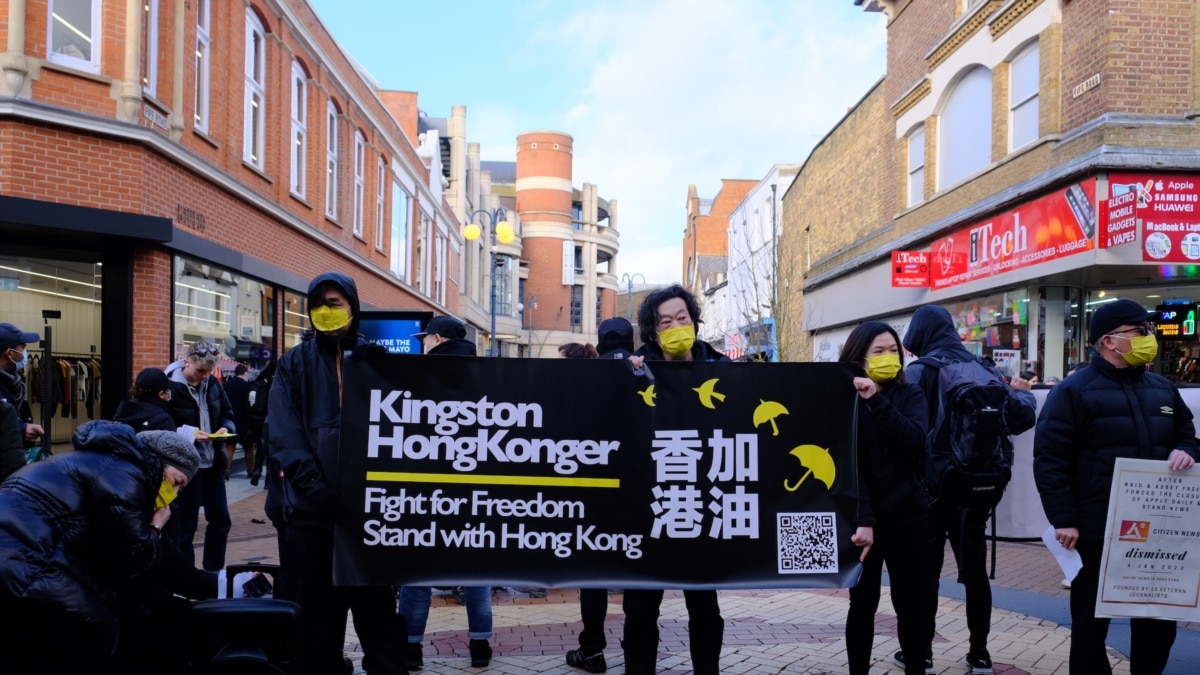 STAND WITH HONG KONG AT G20 香港独立を訴えた新聞広告 香港