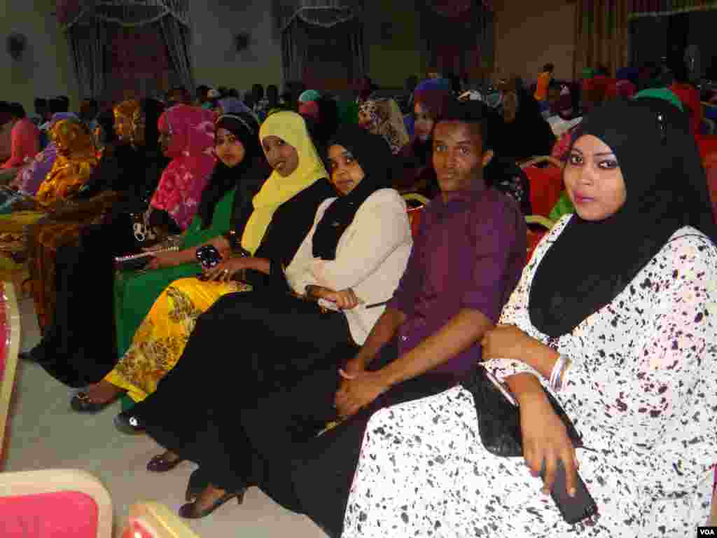 Qaar ka mid ah dadka ka qeybgalay Kulanka VOA eewacyigelinta dabeysha Hargeysa
