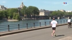 Փարիզեցիները վայելում են գարնանային տաք եղանակը կարանտինի թուլացումից հետո