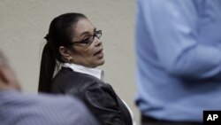 La exvicepresidenta de Guatemala Roxana Baldetti fue condenada a 15 años y seis meses de cárcel por asociación ilícita, fraude y tráfico de influencias.