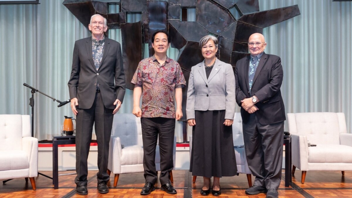 赖清德过境夏威夷与佩洛西通话，讨论中国军事威胁