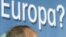 Los países europeos buscan una fórmula para salir del atolladero en que los ha metido la crisis de la deuda.