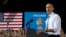 El presidente Barack Obama habla en la Universidad de Wisconsin en La Crosse, sobre la economía y los republicanos.