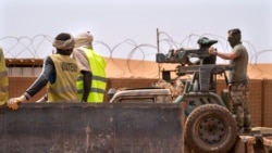 2Rs, África Ocidental: Assistência militar vs direitos humanos