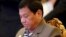 Presiden Filipina Rodrigo Duterte menghadiri acara makan malam penyambutan pada KTT ASEAN di Vientiane, Laos (6/9). (Reuters/Soe Zeya Tun)