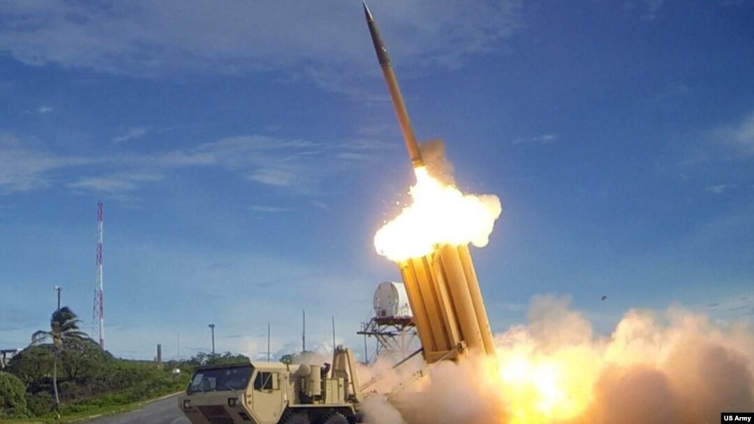 Hệ thống lá chắn phi đạn THAAD. 